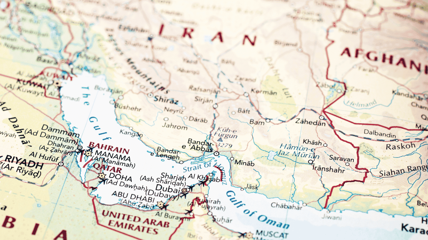 Oil Prices Surge After U.S.-Iran Escalation, Raising Concerns for the Trucking Industry