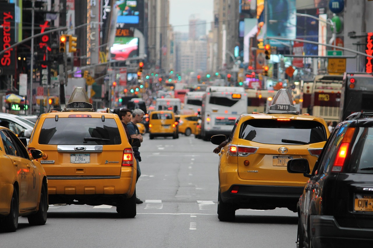 DOT Targets New York Over Non-Domiciled CDL Policies